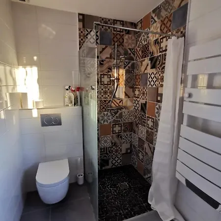 Villa 8 Personnes A Proximite Des Bords De Saone Montmerle-sur-Saone Exterior photo